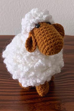 muñecos tejidos a mano, amigorumis, amigorumis de animales, amigorumis de fantasía, muñecos personalizados